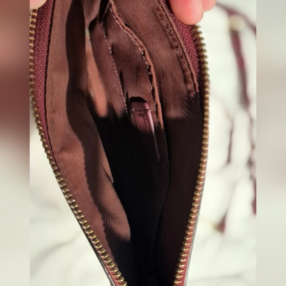 Coach Burgundy Crossbody Bag - Picture 4 of 8